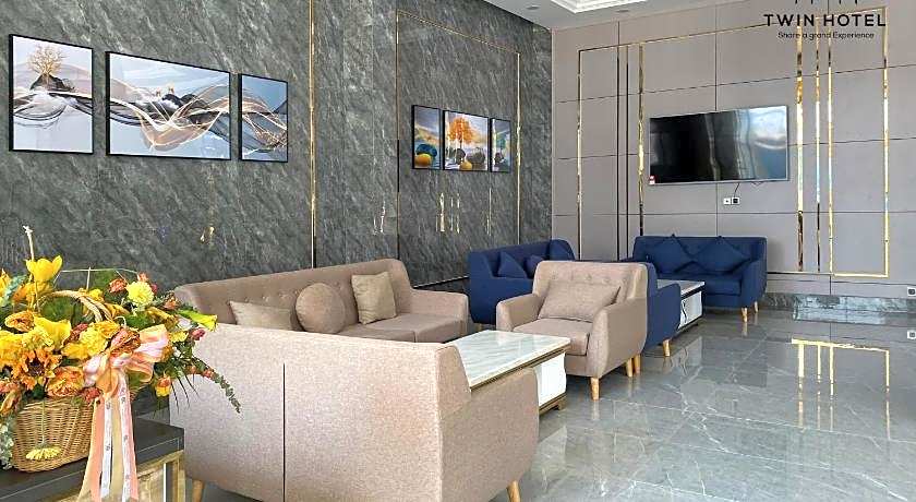 Twin Hotel