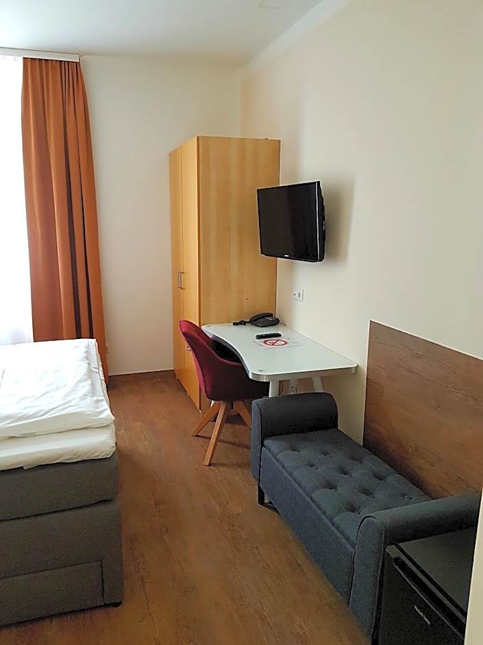 Hotel PrimaVera parco