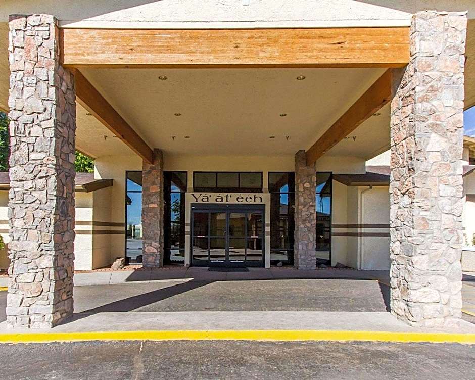 NavajoLand Hotel