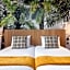 Hôtel Innes by HappyCulture