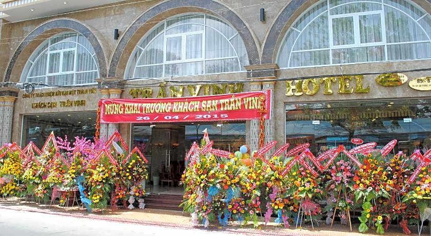 Tran Vinh Hotel