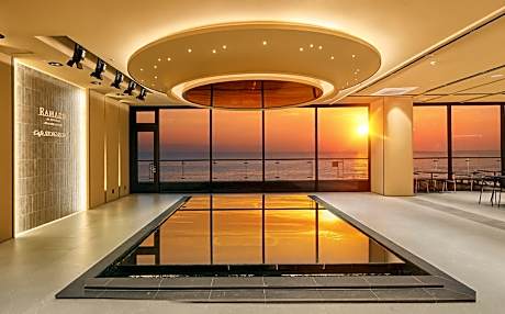 Ramada by Wyndham Gangwon Sokcho