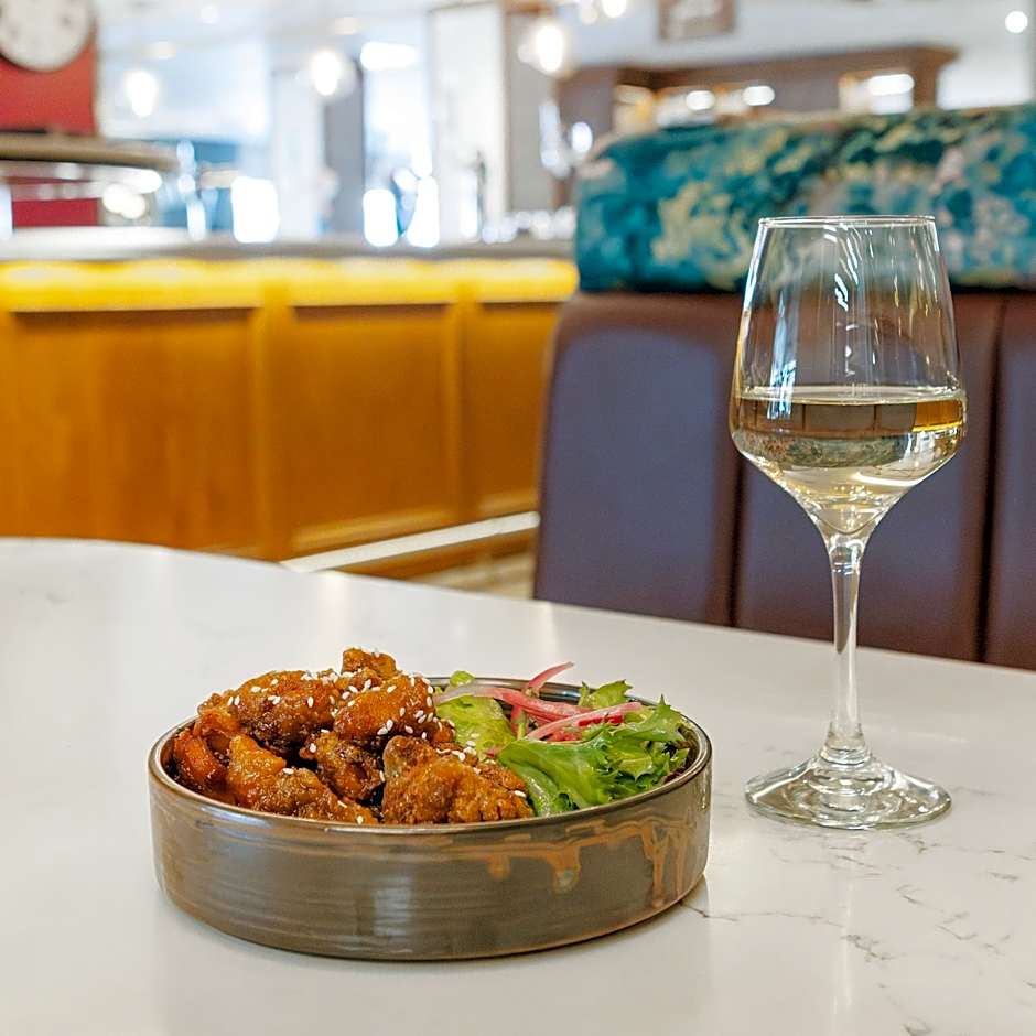 Holiday Inn Manchester-Mediacityuk By IHG