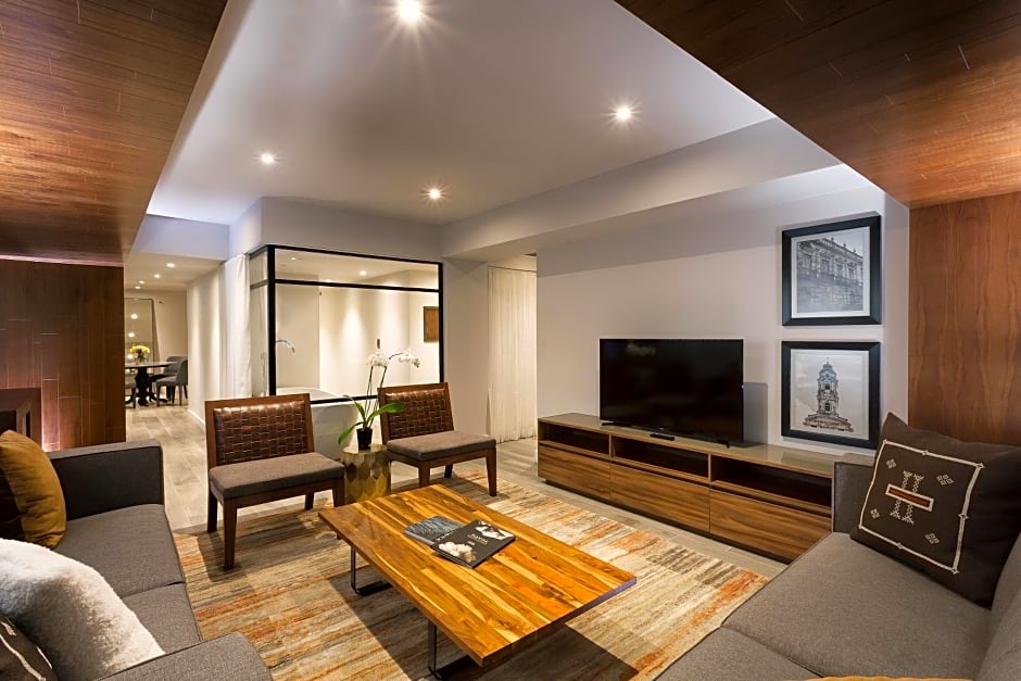 Hotel Indigo - Guadalajara Expo By IHG