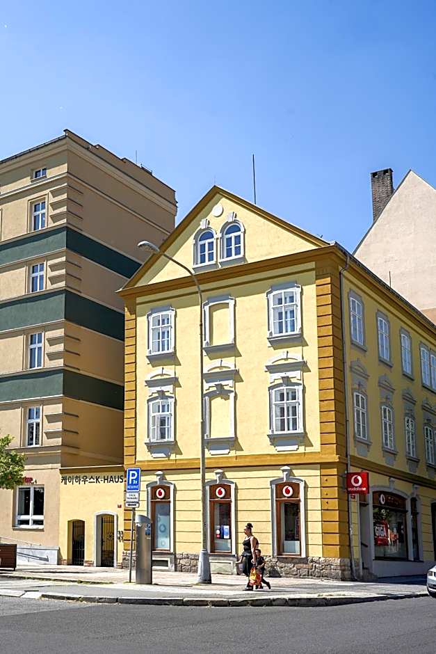K-HAUS