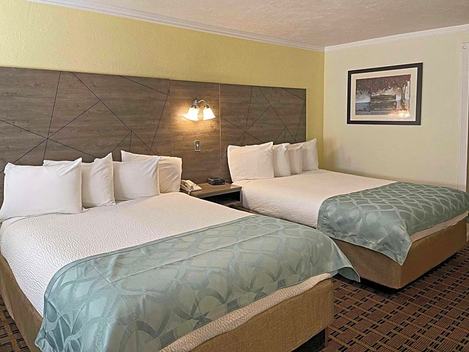 The Inn at Baechtel Creek