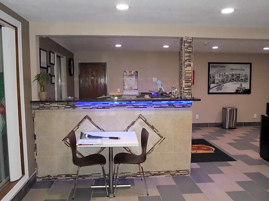 Super 8 by Wyndham Okawville