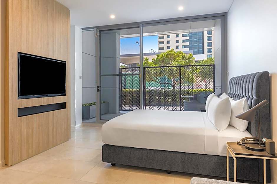 Meriton Suites Broadbeach