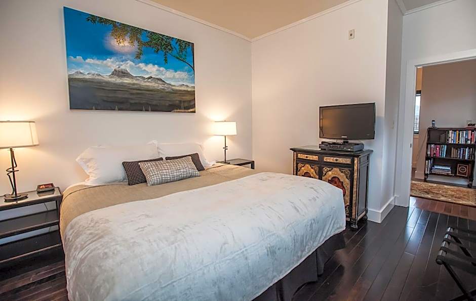 Alpenglow Penthouse by Revelstoke Vacations