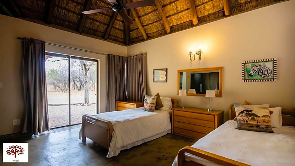 Zebula Golf and Wildlife Estate - Jackals Call Pax 8 - Moi Signature Luxury villa