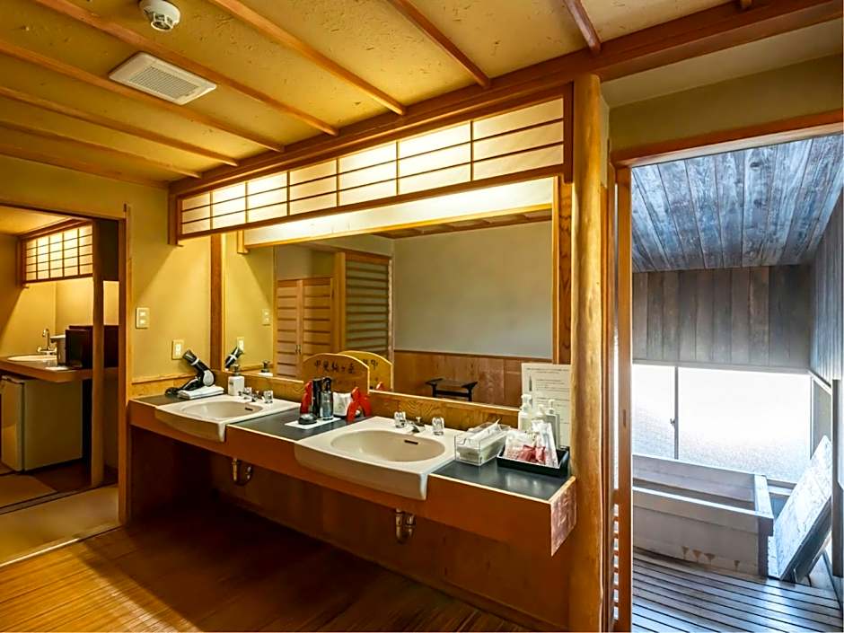 Tokiwa Hotel