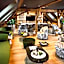 Small Luxury Hotel Ambassador a l'Opera