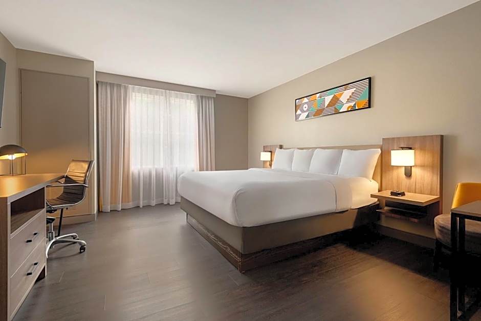 La Quinta Inn & Suites by Wyndham Montgomery