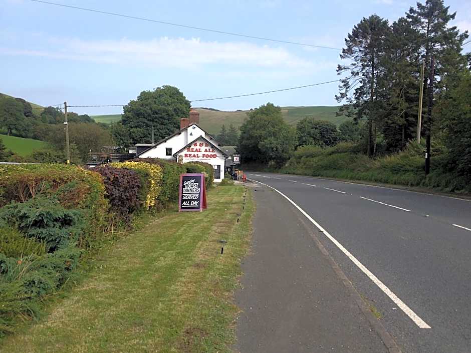 Llew Coch B&B formerly The Red Lion inn