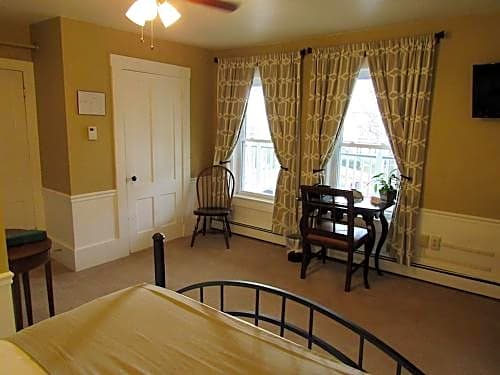 The New London Inn