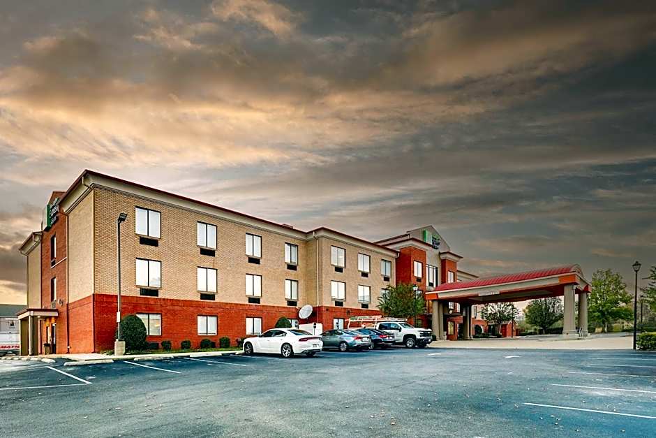 Holiday Inn Express Hotel & Suites- Gadsden By IHG