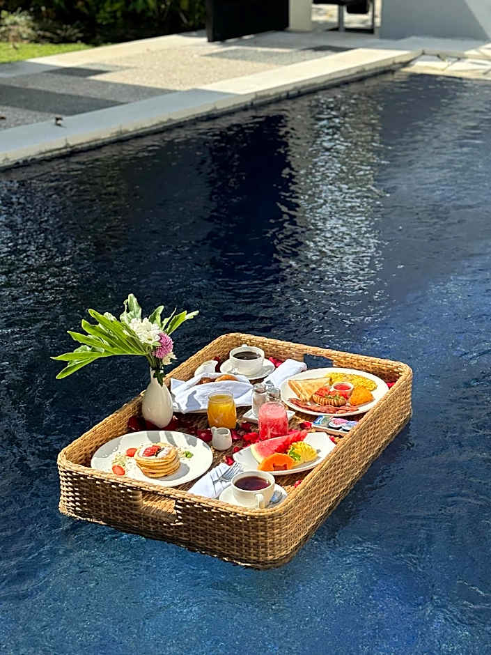 The Seminyak Suites Private Villas 