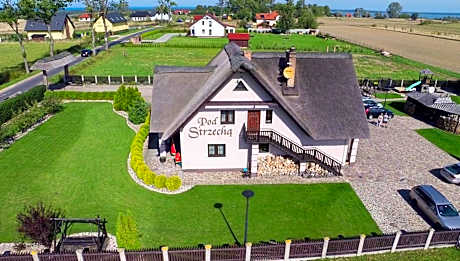 Pod Strzechą