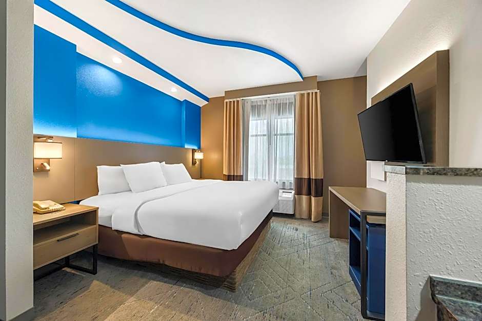 Comfort Suites Perrysburg - Toledo South