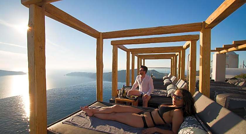 Galaxy Suites & Spa