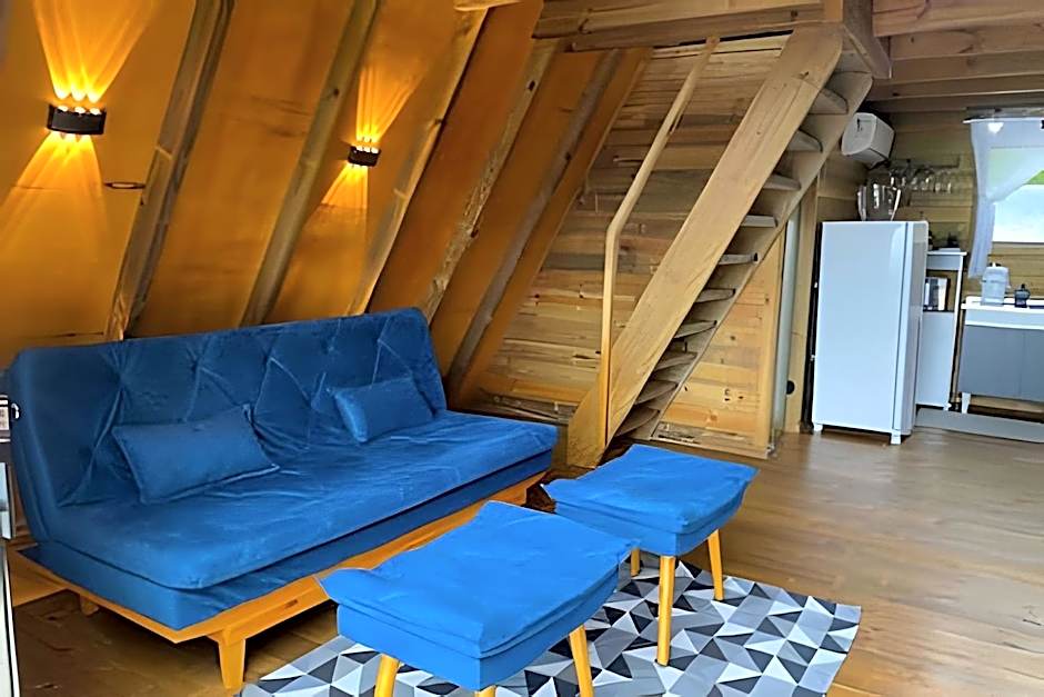 Chalé dos Alpes 1 hidromassagem e Lareira