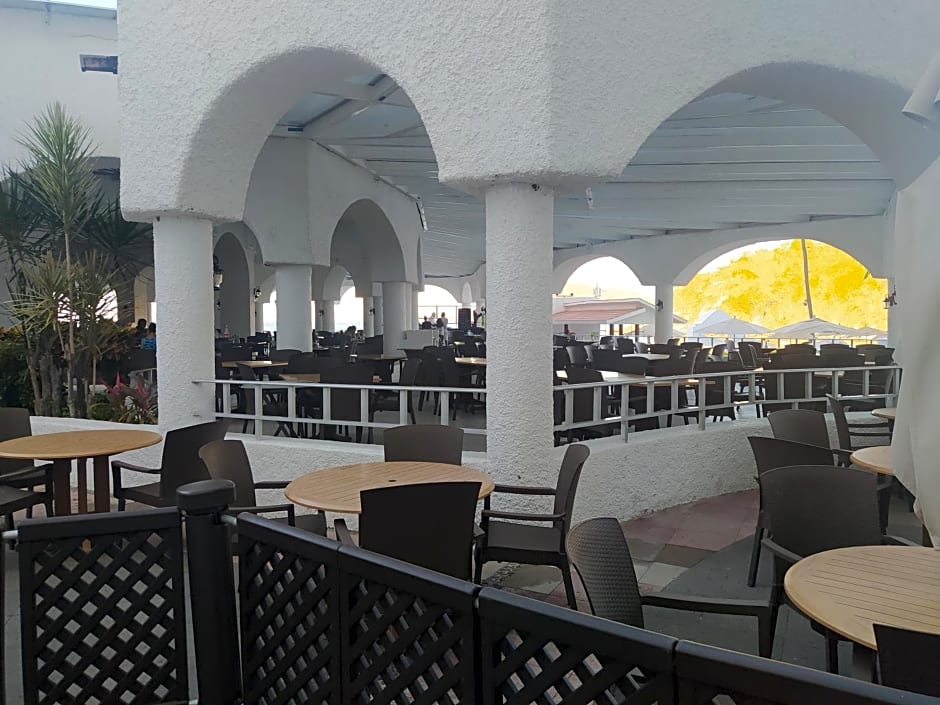 Sierra Mar All Inclusive at Tesoro