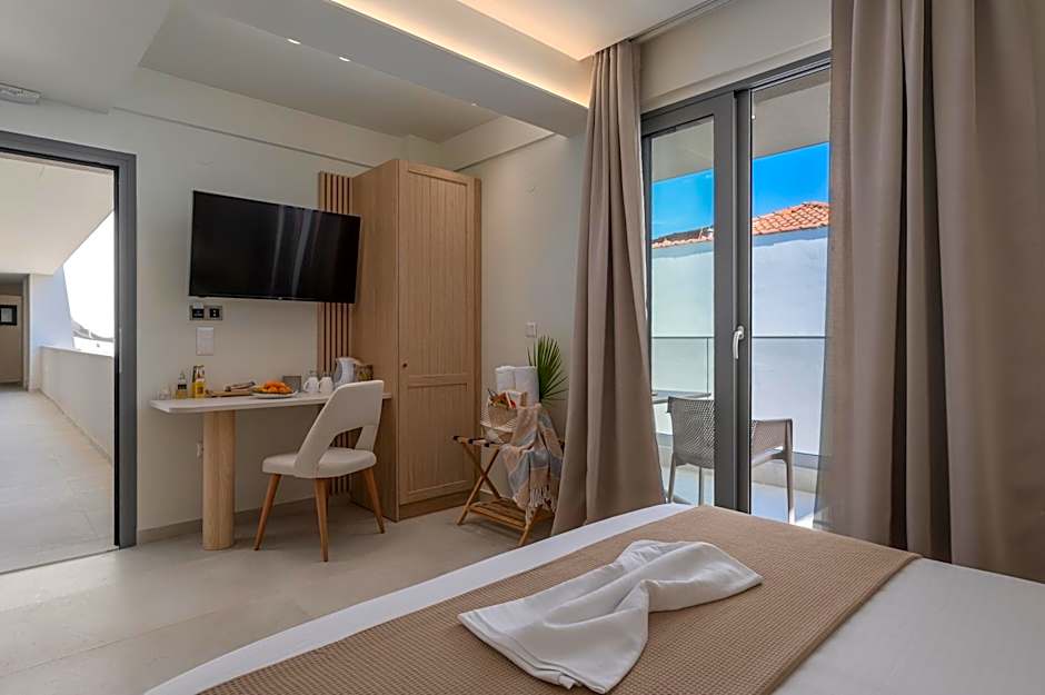 Sandy Seaside Suites