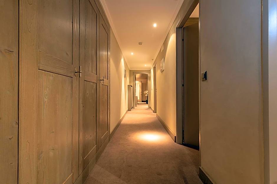 Hotel Central, SPA & LOUNGE BAR