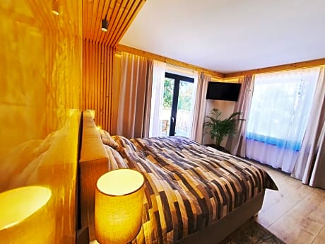 Deluxe Double or Twin Room with Spa Bath