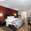 Red Roof Inn Bakersfield