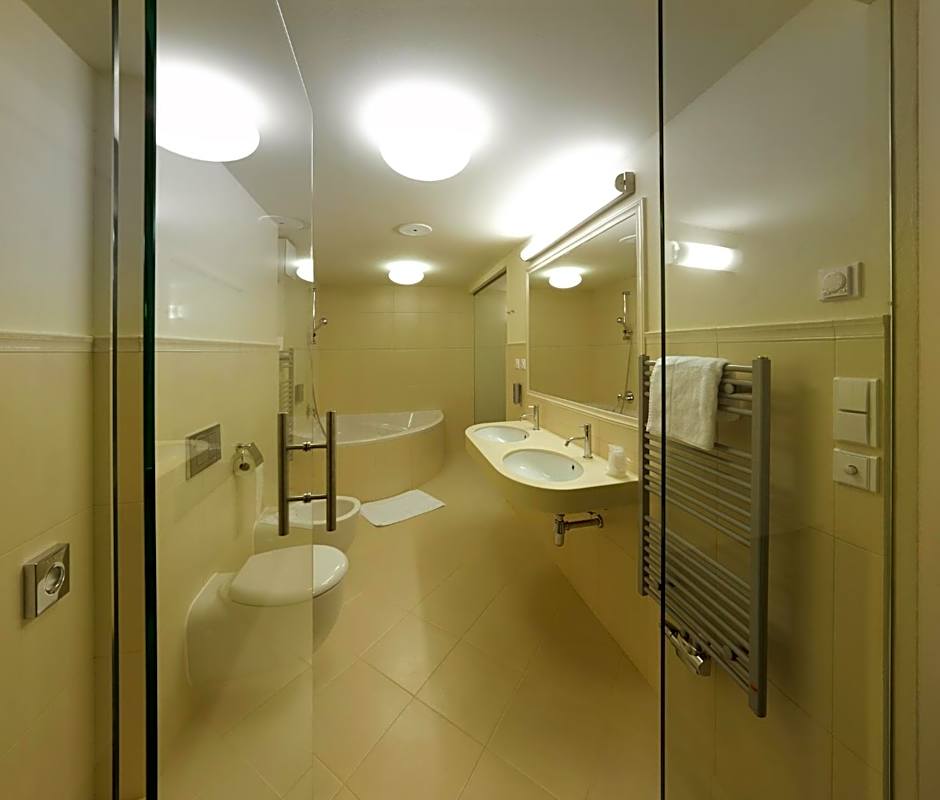 Esmarin wellness hotel