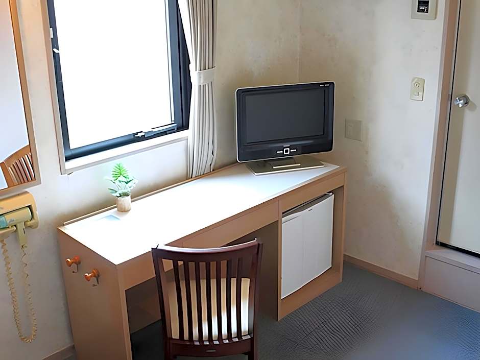 Hotel Livemax BUDGET Fuchu Annex