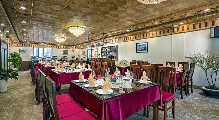 Golden Town Hotel