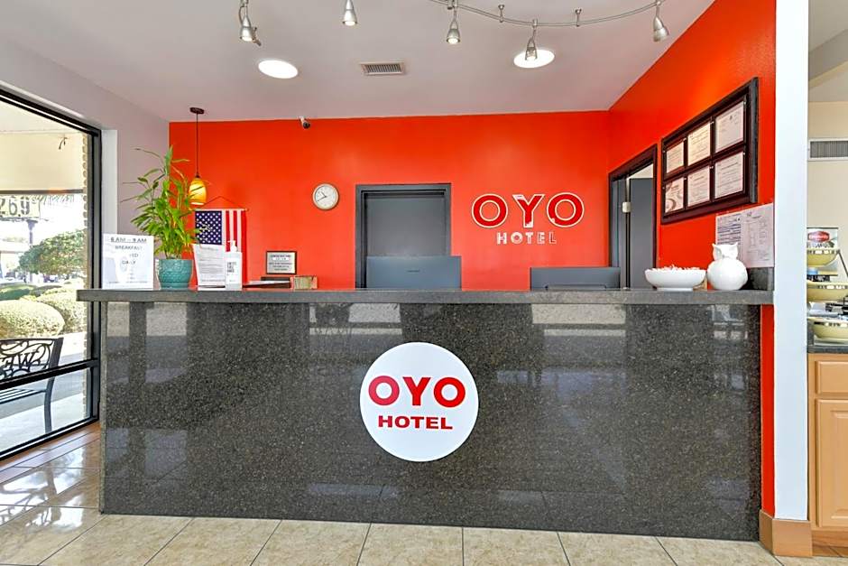 OYO Hotel Twin Lake- Lake Park Valdosta area