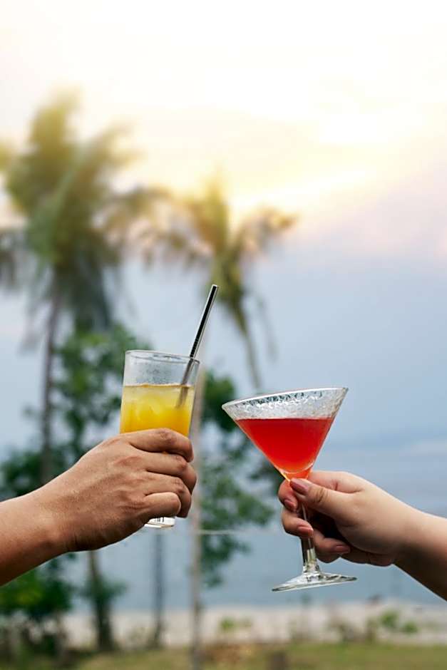 The Funny Lion - Puerto Princesa