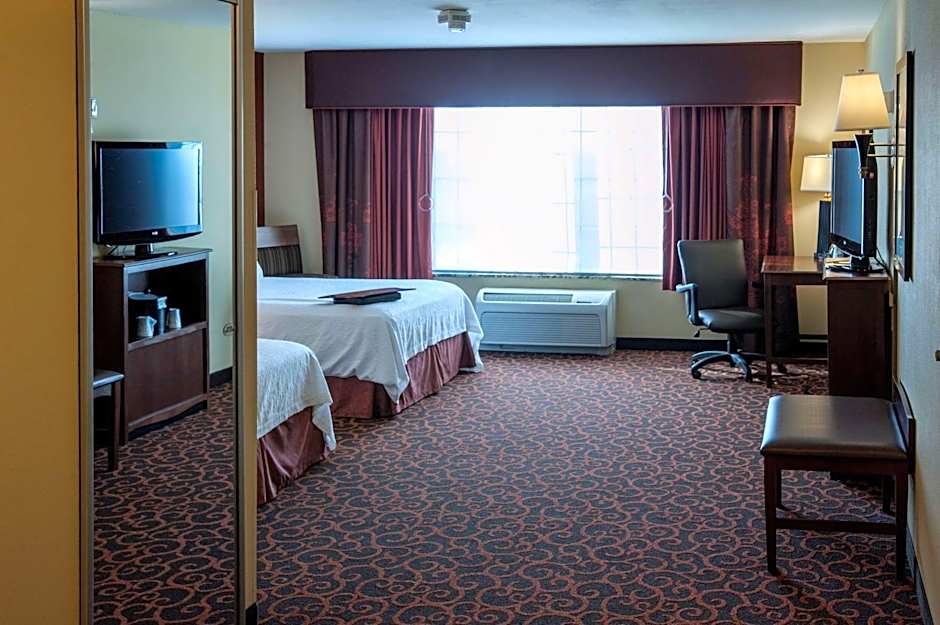 Hampton Inn By Hilton And Suites Watertown