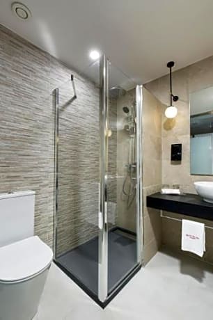 Quadruple Room with City View