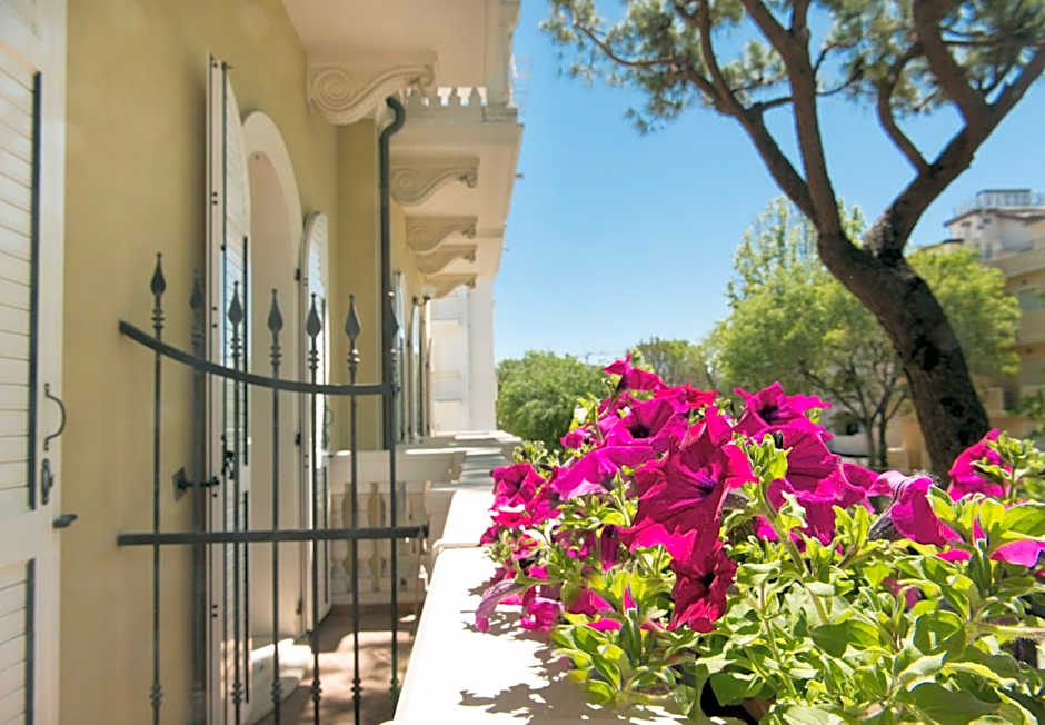Novecento Suite Hotel