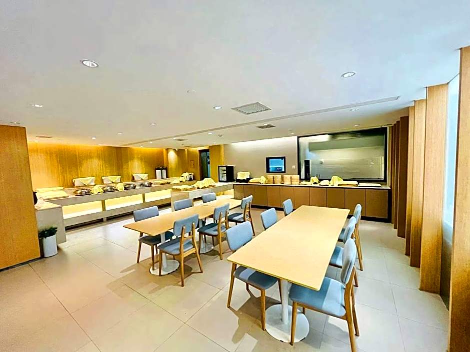 Ji Hotel Shanghai Jiading Qinghe Road