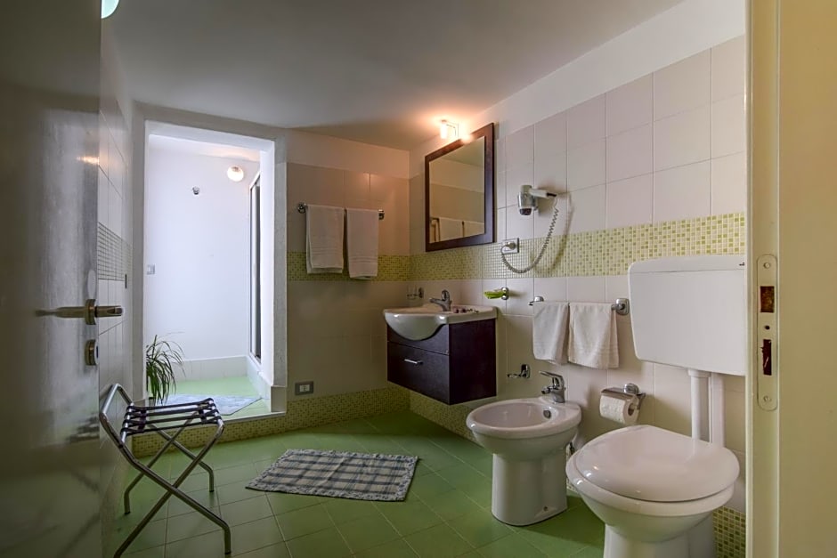 B&B Alighieri 21 – San Vito Lo Capo, CA