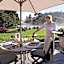 Huka Lodge, Beckons