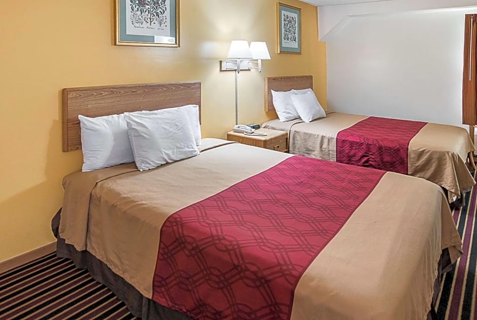 Rodeway Inn & Suites Austin