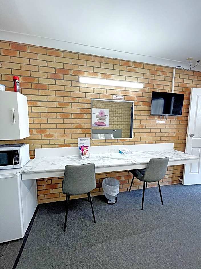 Squatters Homestead Motel