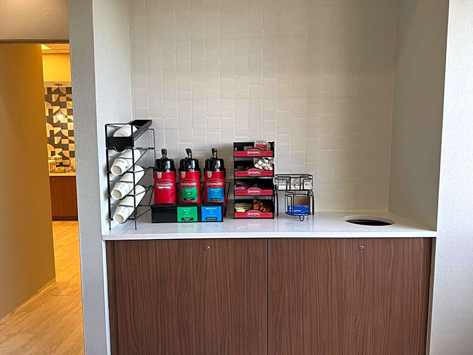 La Quinta Inn & Suites by Wyndham New Haven