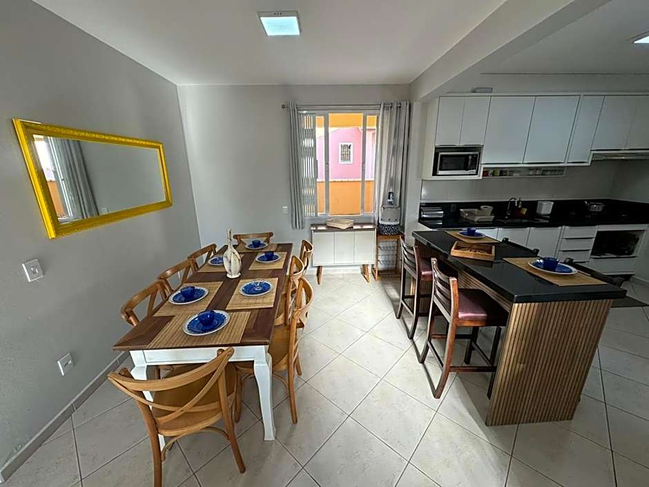 cód 11 - Excelente casa localizada á 180m do mar!