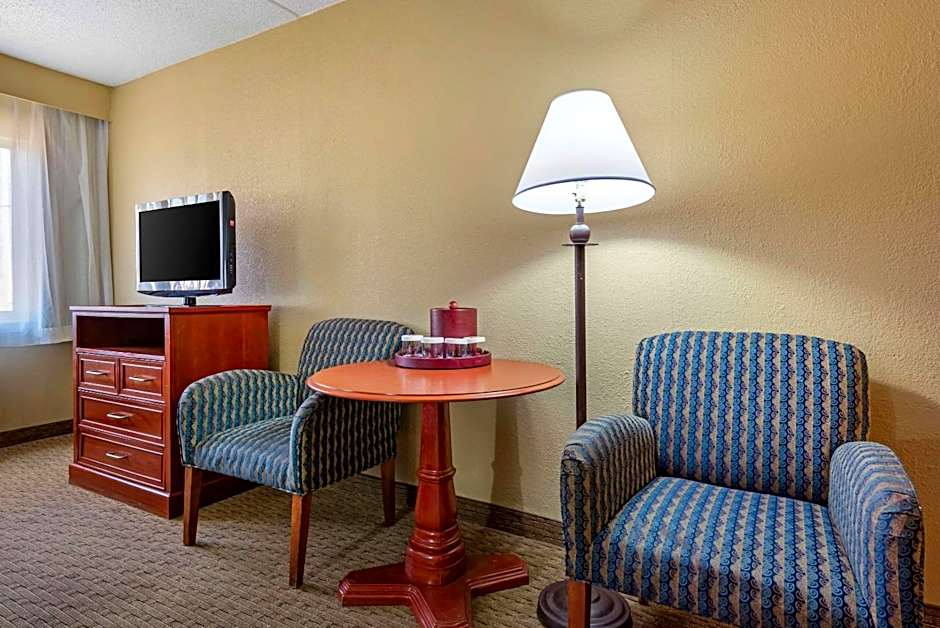 Clarion Hotel Lexington