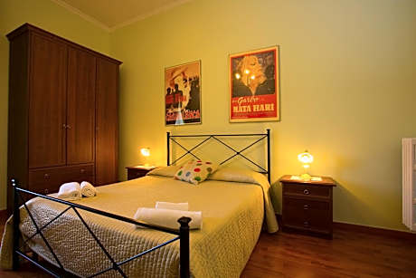 Double Room with Shared Bathroom