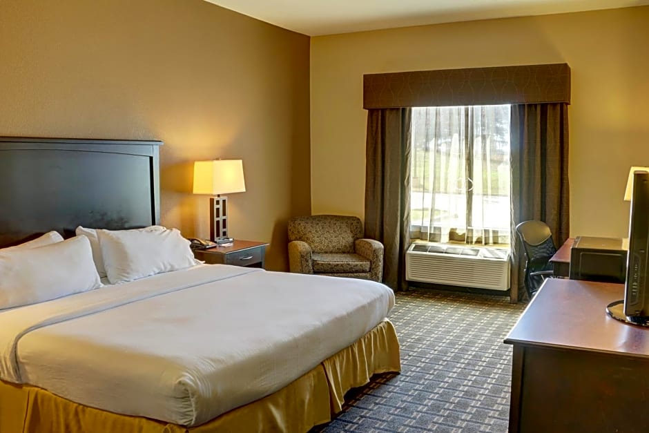 Holiday Inn Express Hotel & Suites Texarkana East, an IHG Hotel