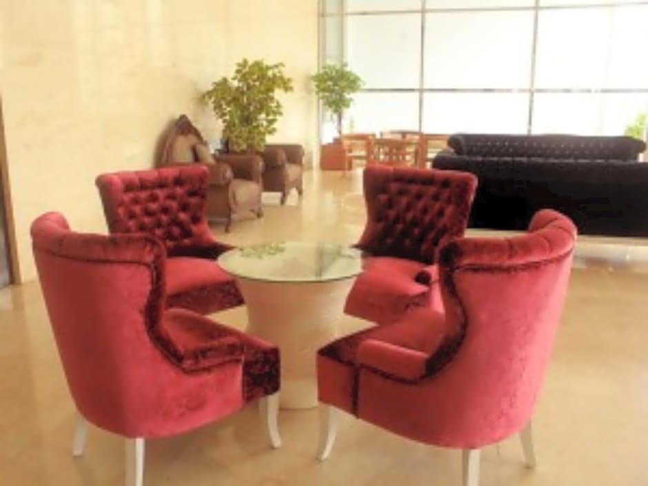 Marilyn Hotel Serpong