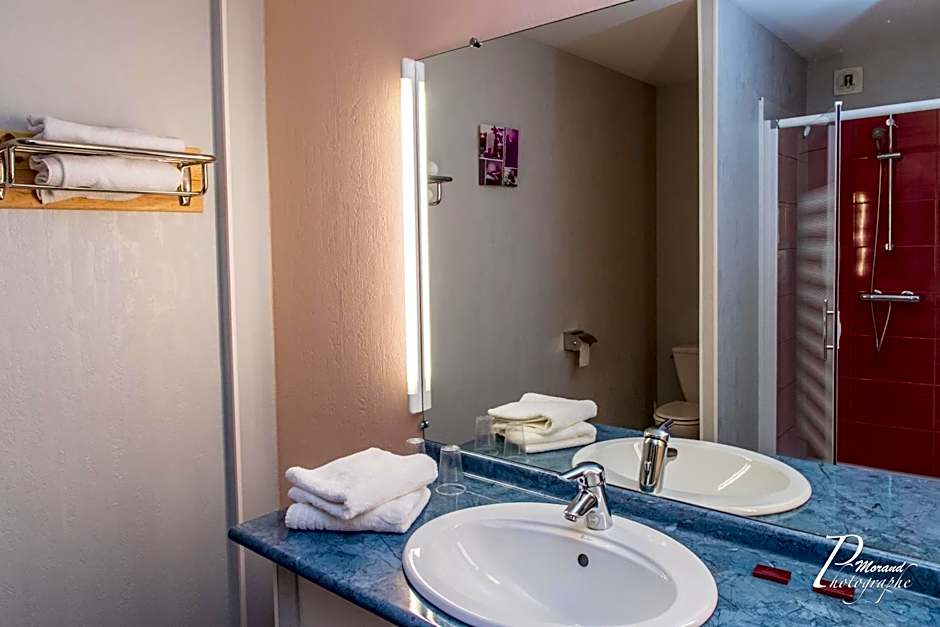 Hôtel Azur Saint Junien Cit'Hotel